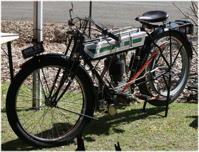 TT Racer 1911